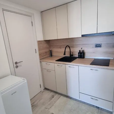 Near North Apartment Primorsko